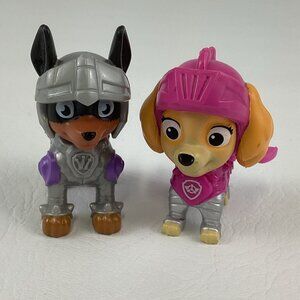 Paw Patrol Rescue Pup Knights Claw Skye Action Figures Doberman Cocapoo Dogs